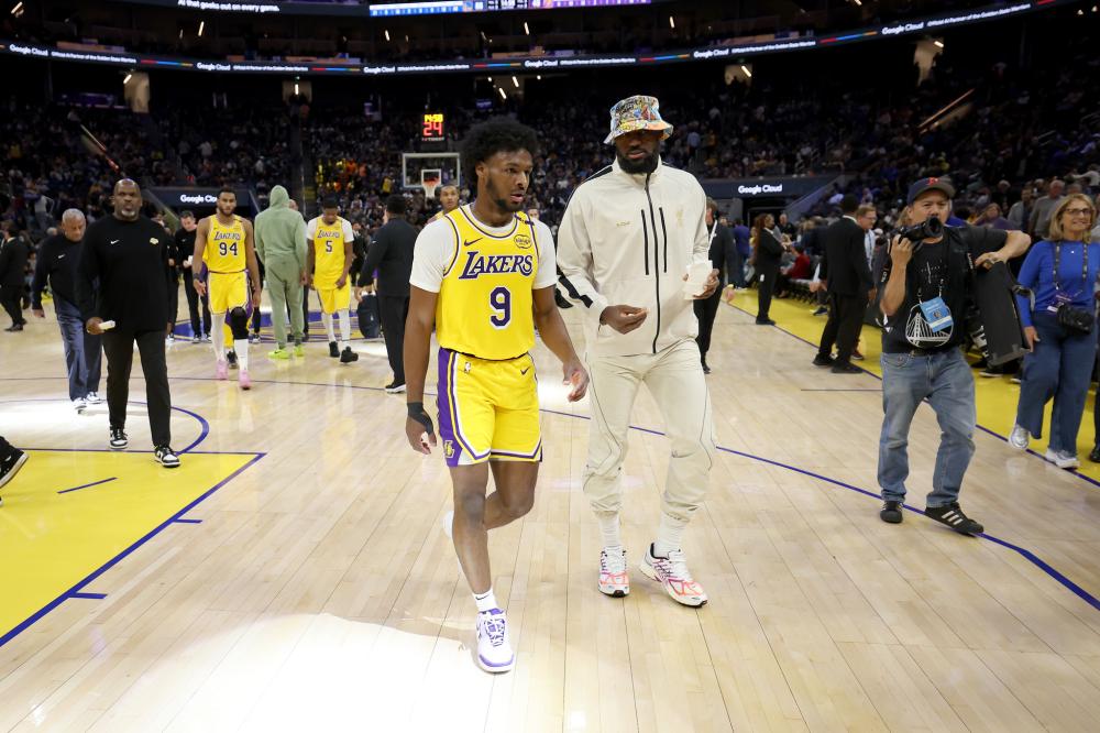 的步伐和精 的步伐和精