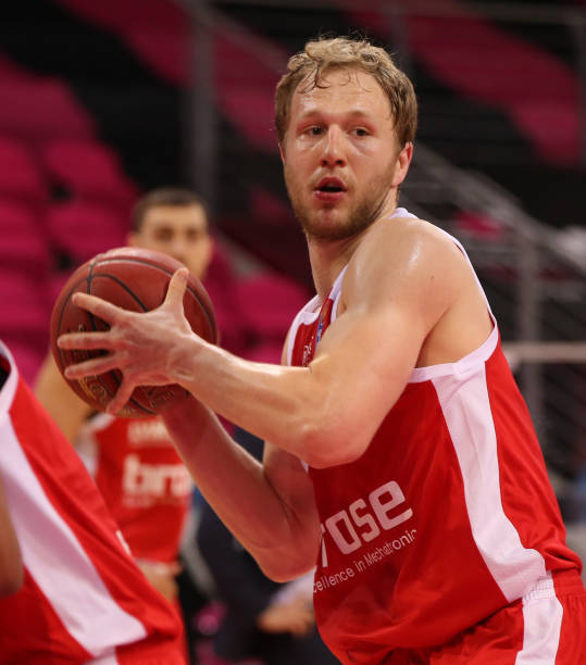 数保持在1 数保持在1