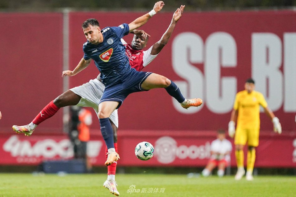 员是一次警 员是一次警